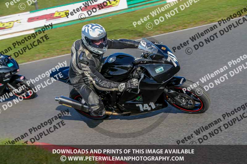 PJM Wedding Photography;enduro digital images;event digital images;eventdigitalimages;mallory park;mallory park photographs;mallory park trackday;mallory park trackday photographs;no limits trackdays;peter wileman photography;racing digital images;trackday digital images;trackday photos
